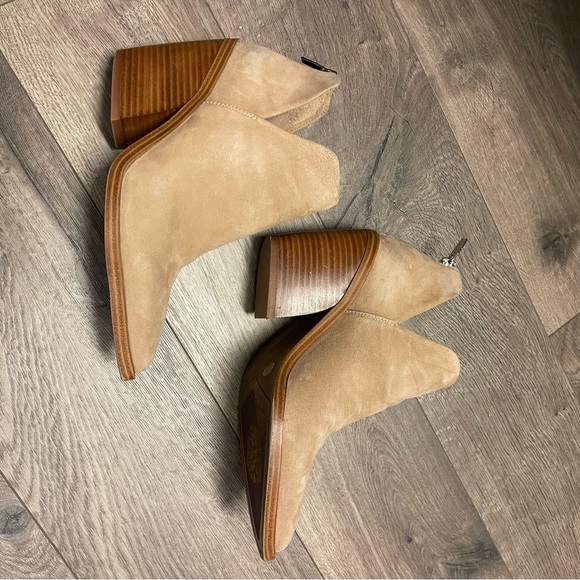 Vince camuto gigietta tan suede ankle booties cut out 7.5 - Picture 5 of 9